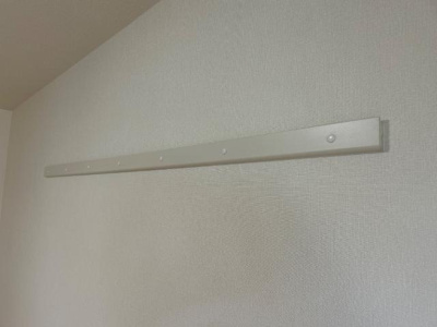 【設備】 | プリオール | ハンガー掛け