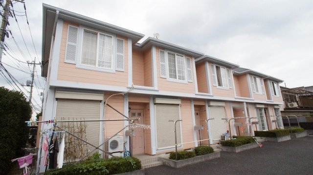 ベルトゥリーサカエ