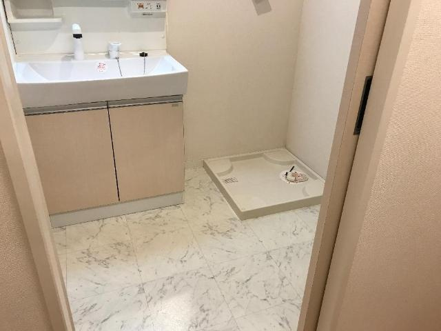 Ｌａｚｏｓ・Ｋ　-ラソス・ケイ-の洗面所|洗面