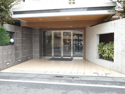 【エントランス】 | アルソレア馬事公苑