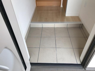 【玄関】 | エルフ・ソレイユⅠ | 玄関