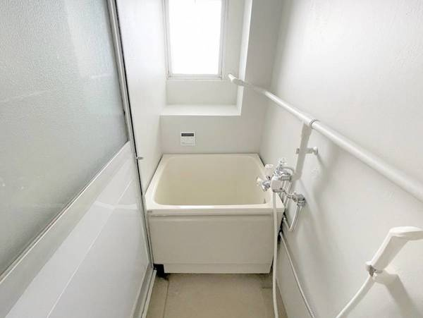 ビレッジハウス川内1号棟の浴室|ビレッジハウスの同一物件・同一タイプの間取りの写真です