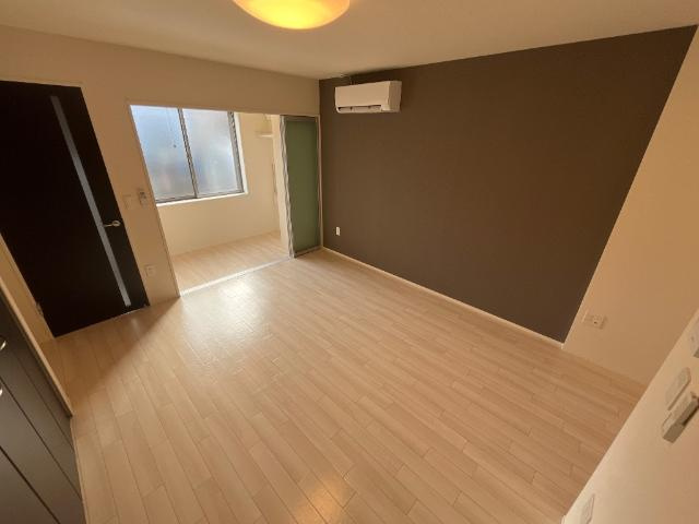 ボッテガノワールの内装|洋室