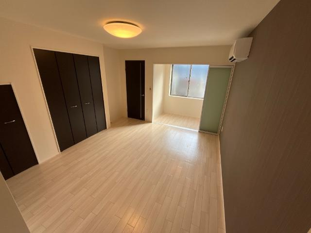 ボッテガノワールの内装|洋室