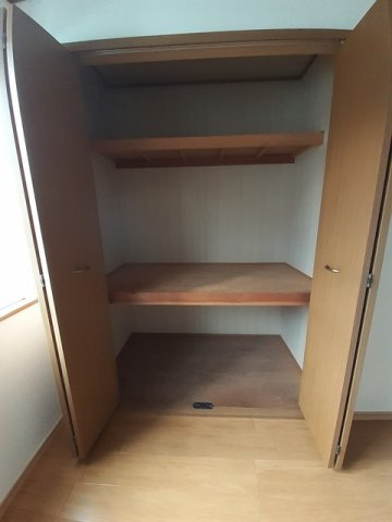 アエラⅡＢ棟の収納|大きなものも収納できそうです