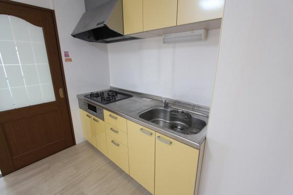 ビルディングフラワータイムのキッチン