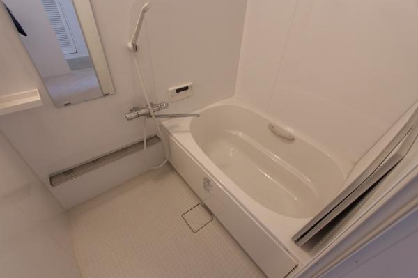 ビルディングフラワータイムの浴室