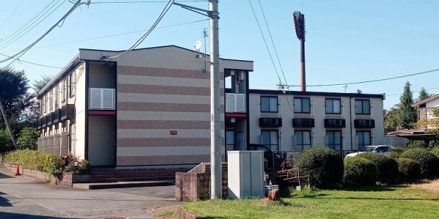 レオパレスＢｌｕｅ　Ｅｙｅの外観|外観は落ち着いています