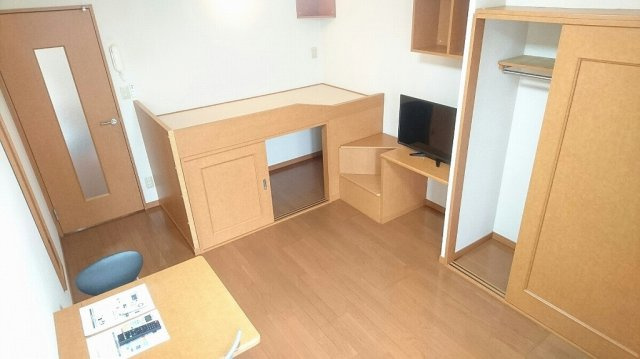 レオパレスＬＡＦＯＲＥＴⅠの寝室|寝室にいかがでしょうか