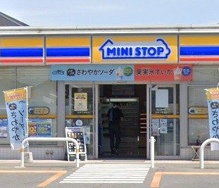 レオパレスピアチェーレの周辺