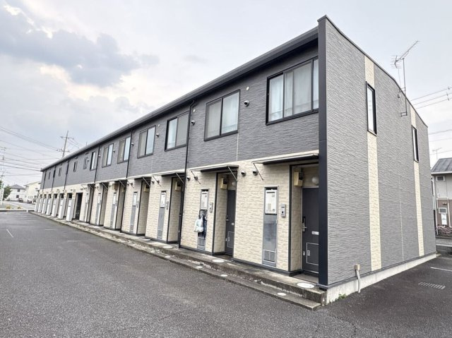 レオパレスピアチェーレの外観|外観もきれいです