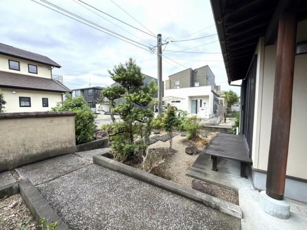 新別府町城元・中古戸建の庭