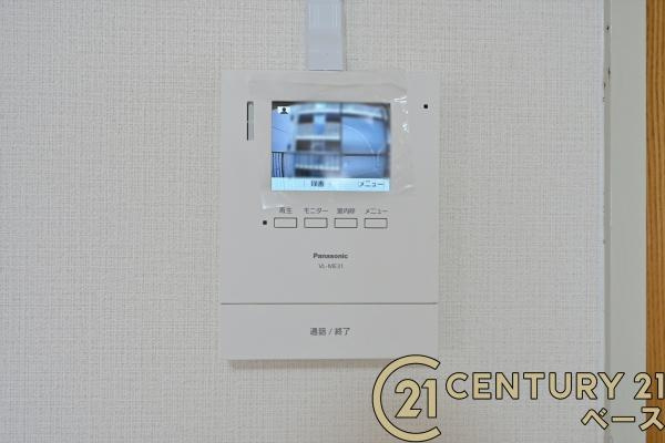 サングレース大和高田の内装|■現地撮影写真■ＴＶモニター付きインターホンで防犯対策もバッチリ！来客も一目でわかり安心です！