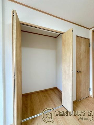 香芝市旭ケ丘５丁目　一戸建の収納