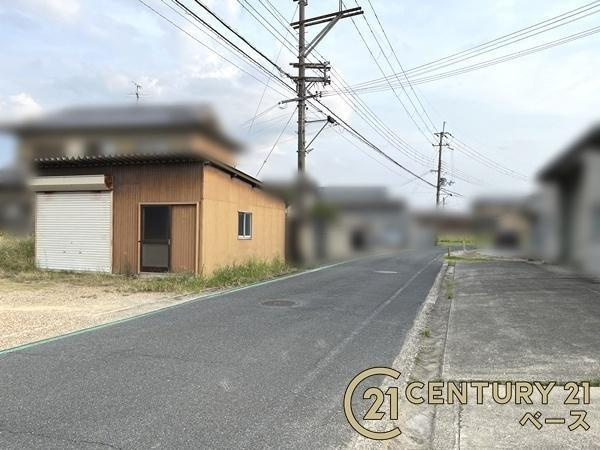 北葛城郡広陵町寺戸　一戸建の前面道路含む現地写真|■現地撮影写真■小学校まで徒歩圏内に立地しますので、お子様の通学も安心です！