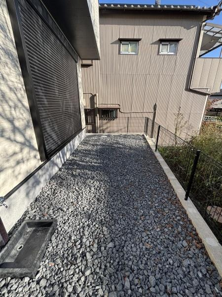 豊田市平戸橋町永和　全5棟・5号棟の庭|ウッドデッキやBBQ。想像が膨らむお庭