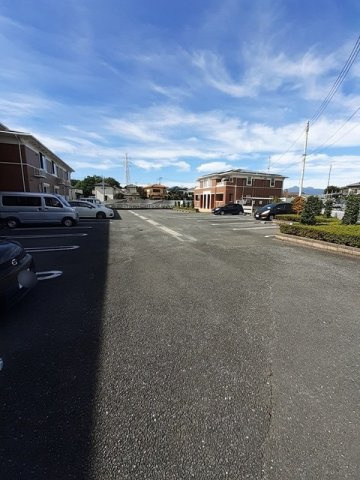 ディオールⅠの駐車場|駐車スペースもあります