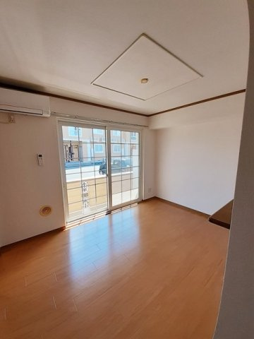 セルカ・エスタシオンＡの居間・リビング|使いやすいリビングです