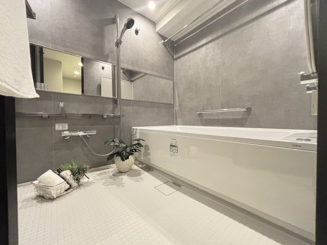 レジデンシア春日安藤坂の浴室