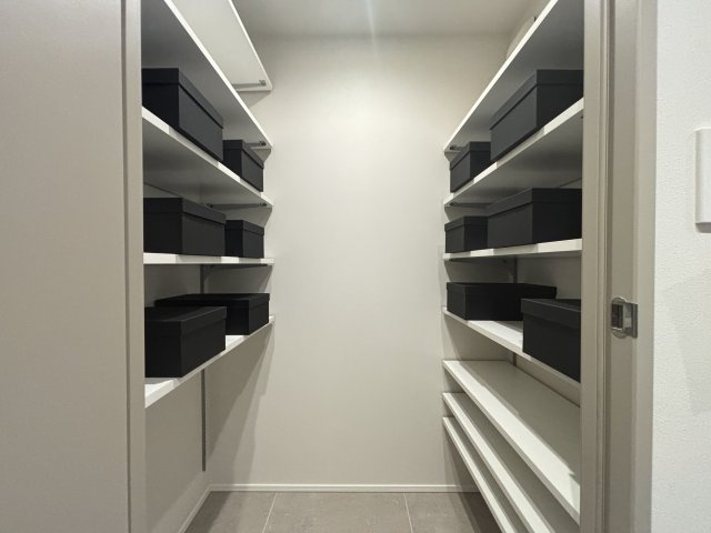 レジデンシア春日安藤坂の収納