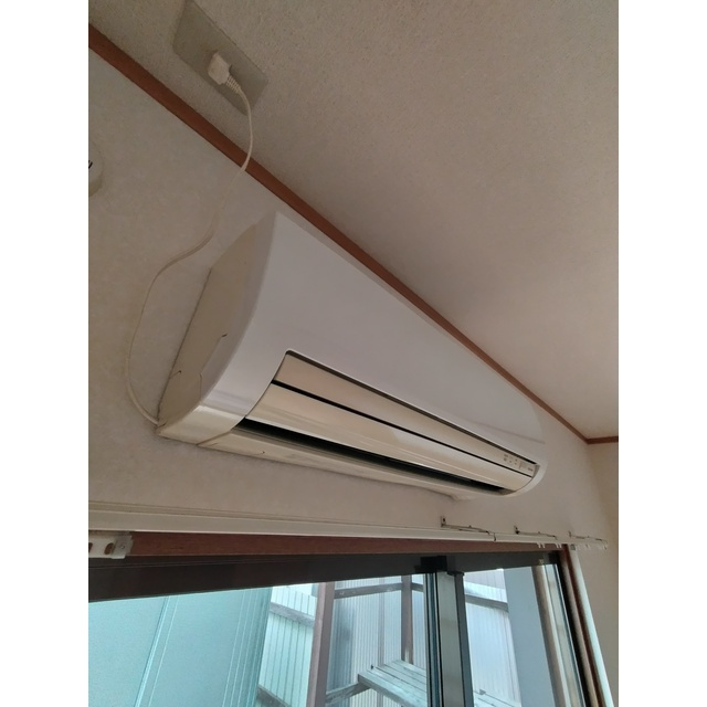 岐阜市野一色７丁目の一戸建ての設備|エアコン