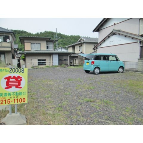 加野２丁目駐車場