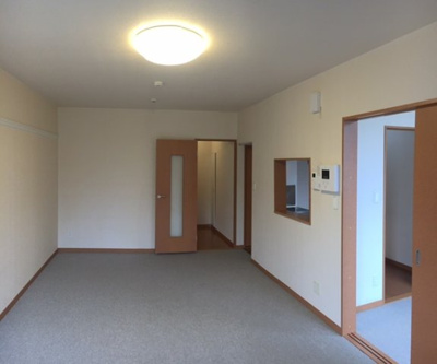 【居間・リビング】 | レオネクストプレジオ | 居間①