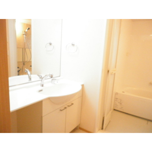 各務原市鵜沼三ツ池町２丁目のアパートの内装