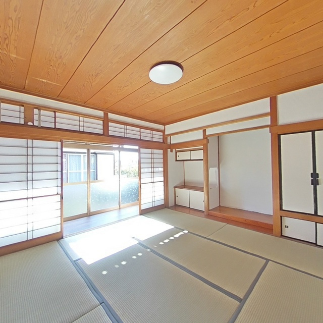 岐阜市中２丁目の一戸建ての収納