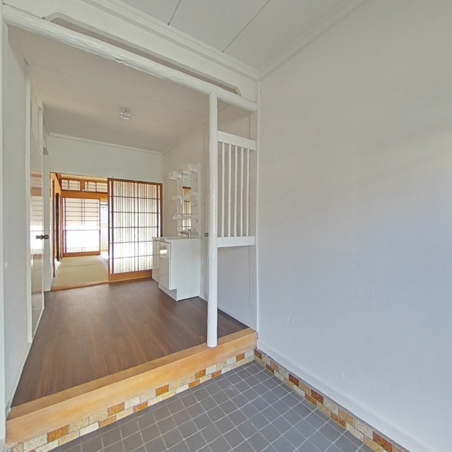 岐阜市中２丁目の一戸建ての収納