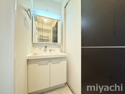 【洗面所】 | ベイブランシェ　C