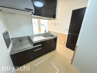 【キッチン】 | ベイブランシェ　C