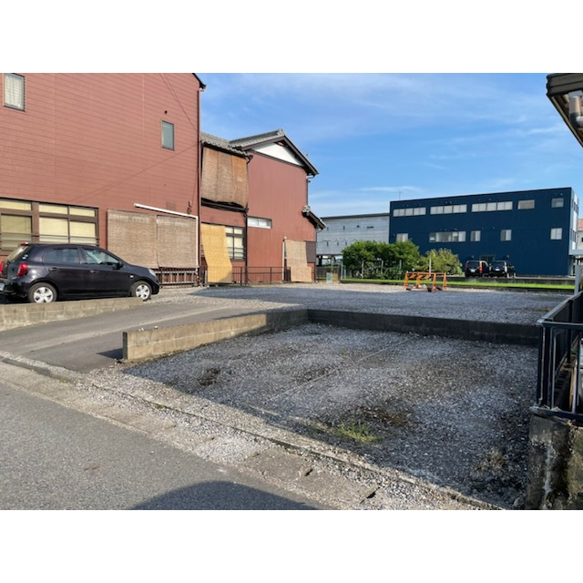 岐阜市下奈良３丁目の駐車場