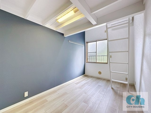 蒲田弐番館 205号室の居間・リビング