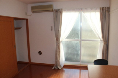 【居間・リビング】 | レオパレスシャトーＣ