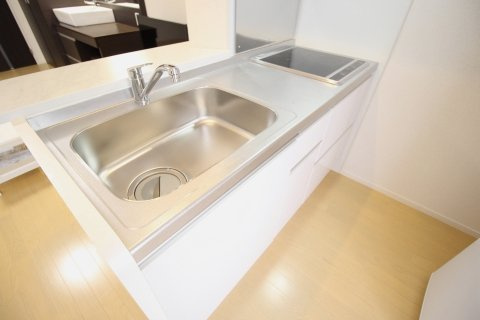 ミランダセレブⅡのキッチン|日々の生活を意識しやすいキッチン