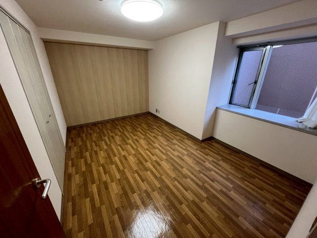 アブシンベルの内装