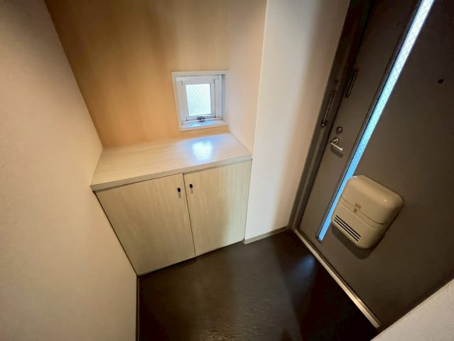 アブシンベルの玄関