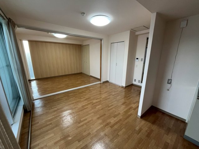 アブシンベルの居間・リビング