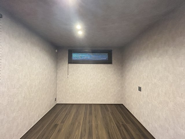 【寝室】の画像