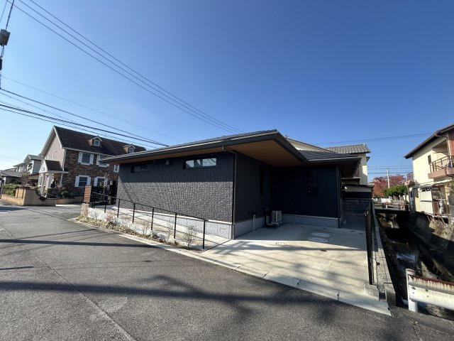 【駐車場】の画像