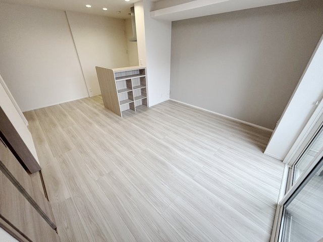 GROVEの居間・リビング