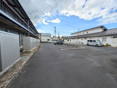 【駐車場】 | 三條屋アパート