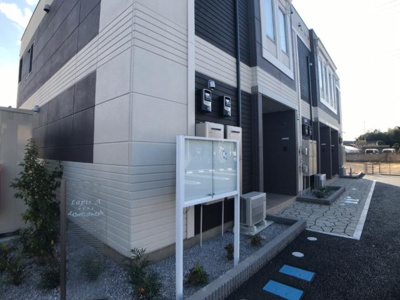 【外観】 | ラピスＡ | 外観写真（昼）