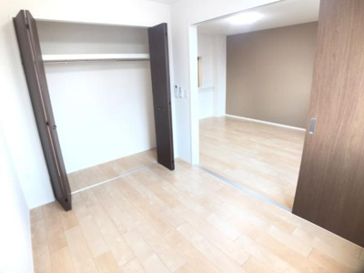 【寝室】 | ラピスＡ | 洋室