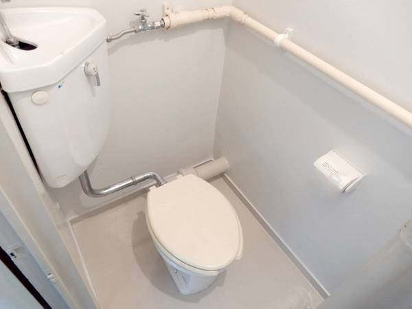 ビレッジハウス安古市2号棟のトイレ|ビレッジハウスの同一物件・同一タイプの間取りの写真です