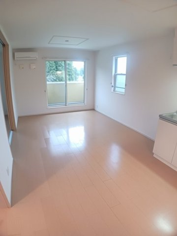 セイバリー　千代田Ｂの居間・リビング|こちらの居間で趣味の時間をお楽しみください