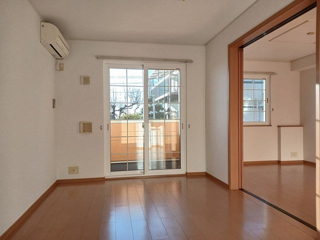 ラフィネの居間・リビング