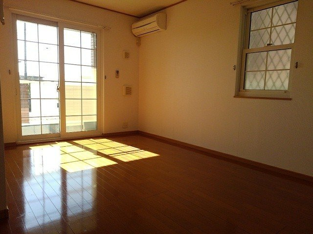 マードレ　Ⅰの居間・リビング