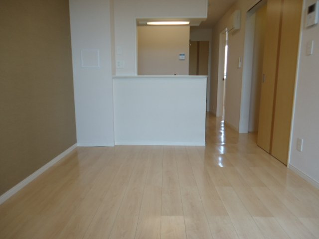 サニーヴィレッジの居間・リビング|リビング